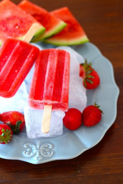 gelados de melancia e morango